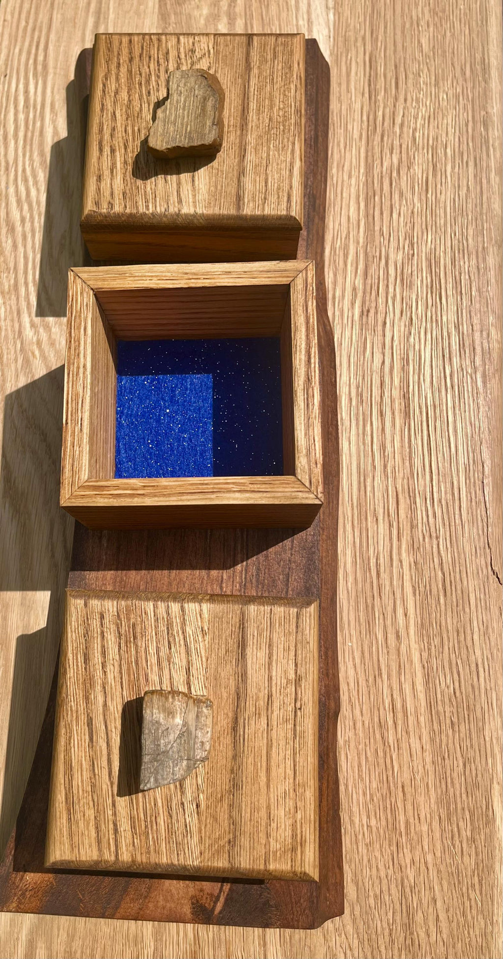 Oak 3-Box Set: Petrified Wood Pulls, Live-Edge Alder Tray