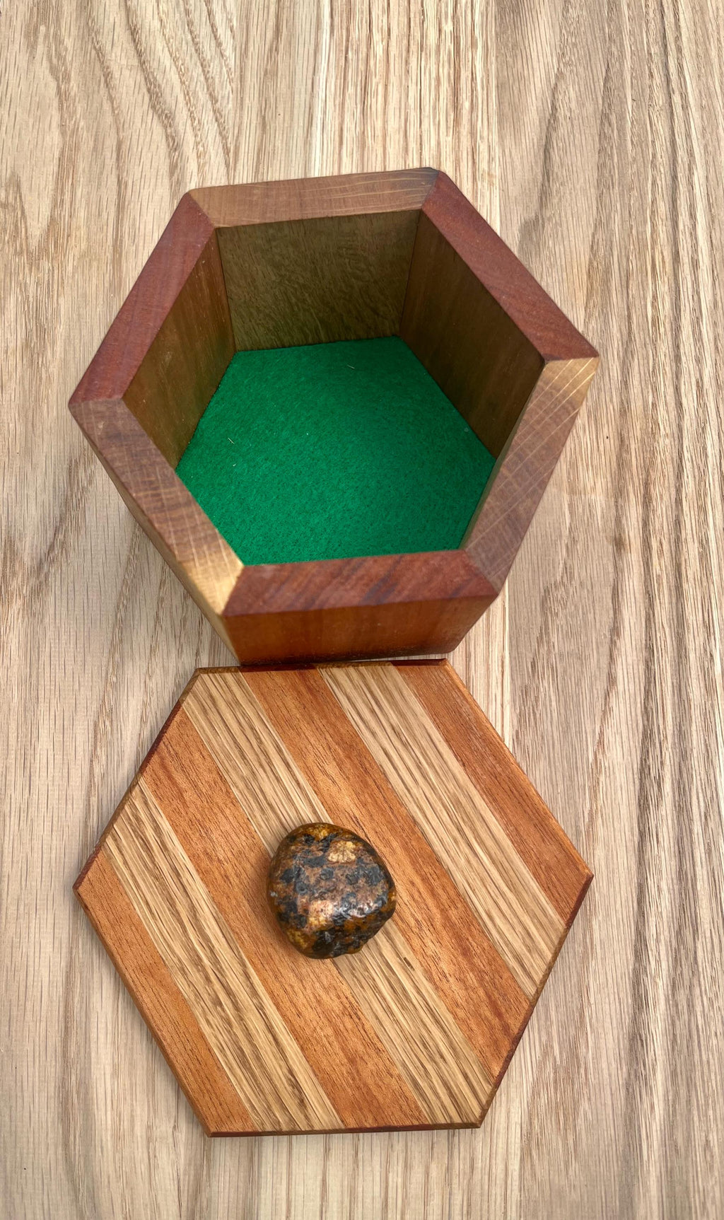 Handcrafted Oak & Mahogany Hexagonal Storage Box with New Zealand Beach Stone Pull