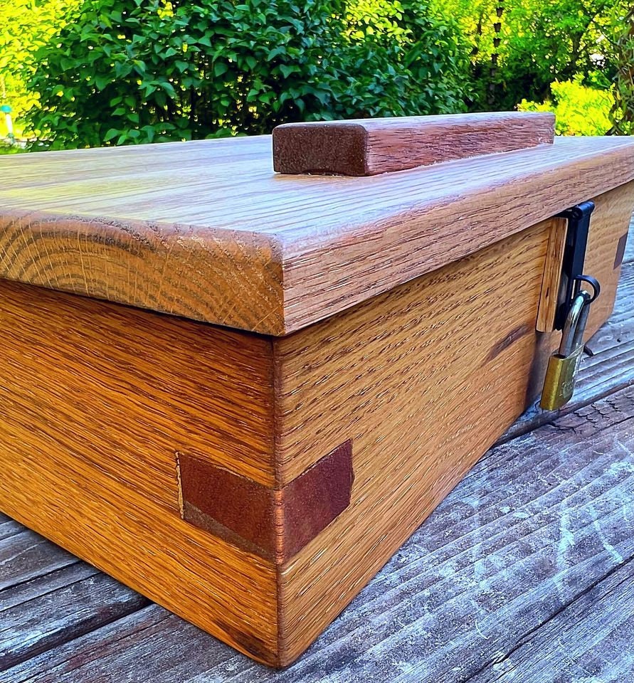Solid Oak Locking Storage Box: Ipe Inlays, Felt Lined