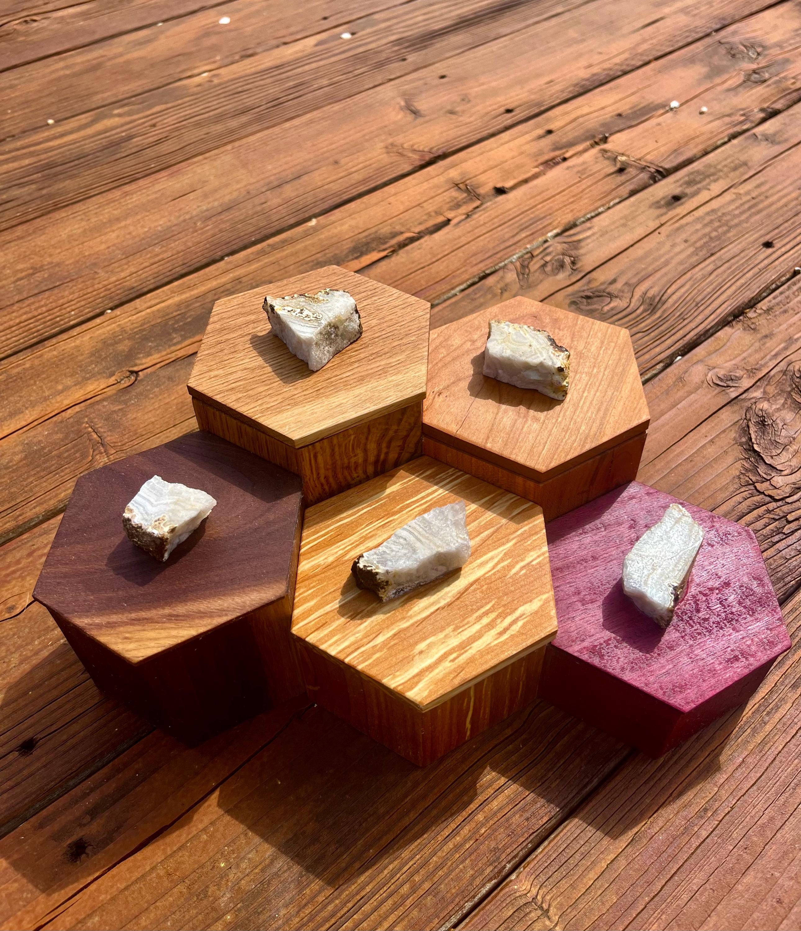 Honeycomb Jewelry Box: Mixed Wood & Oregon Thunderegg Lids