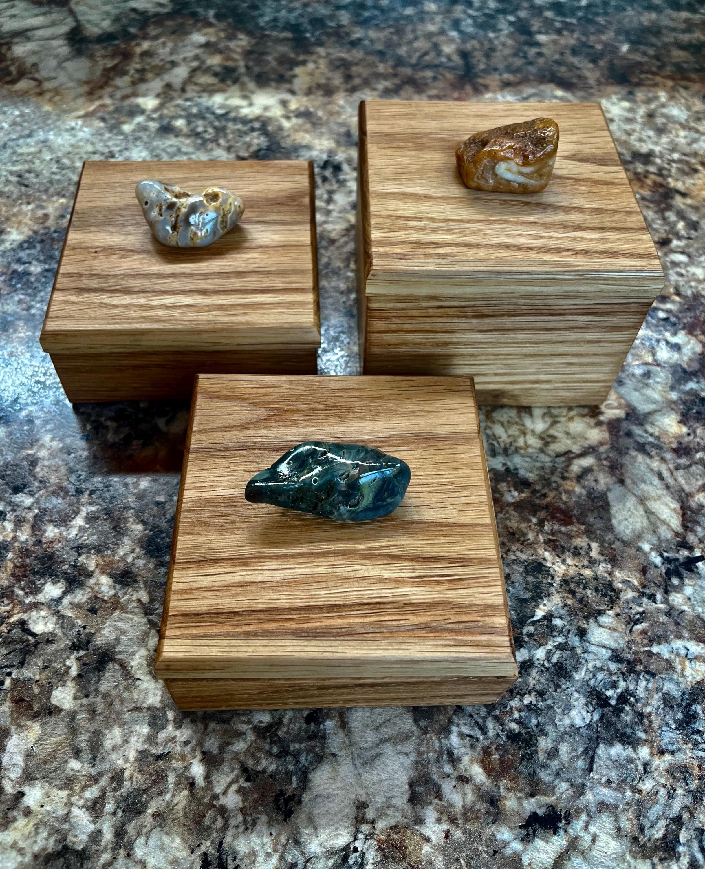 Handcrafted Oak Box Set: Willamette Valley Agate Pulls, Sparkle Felt Lining
