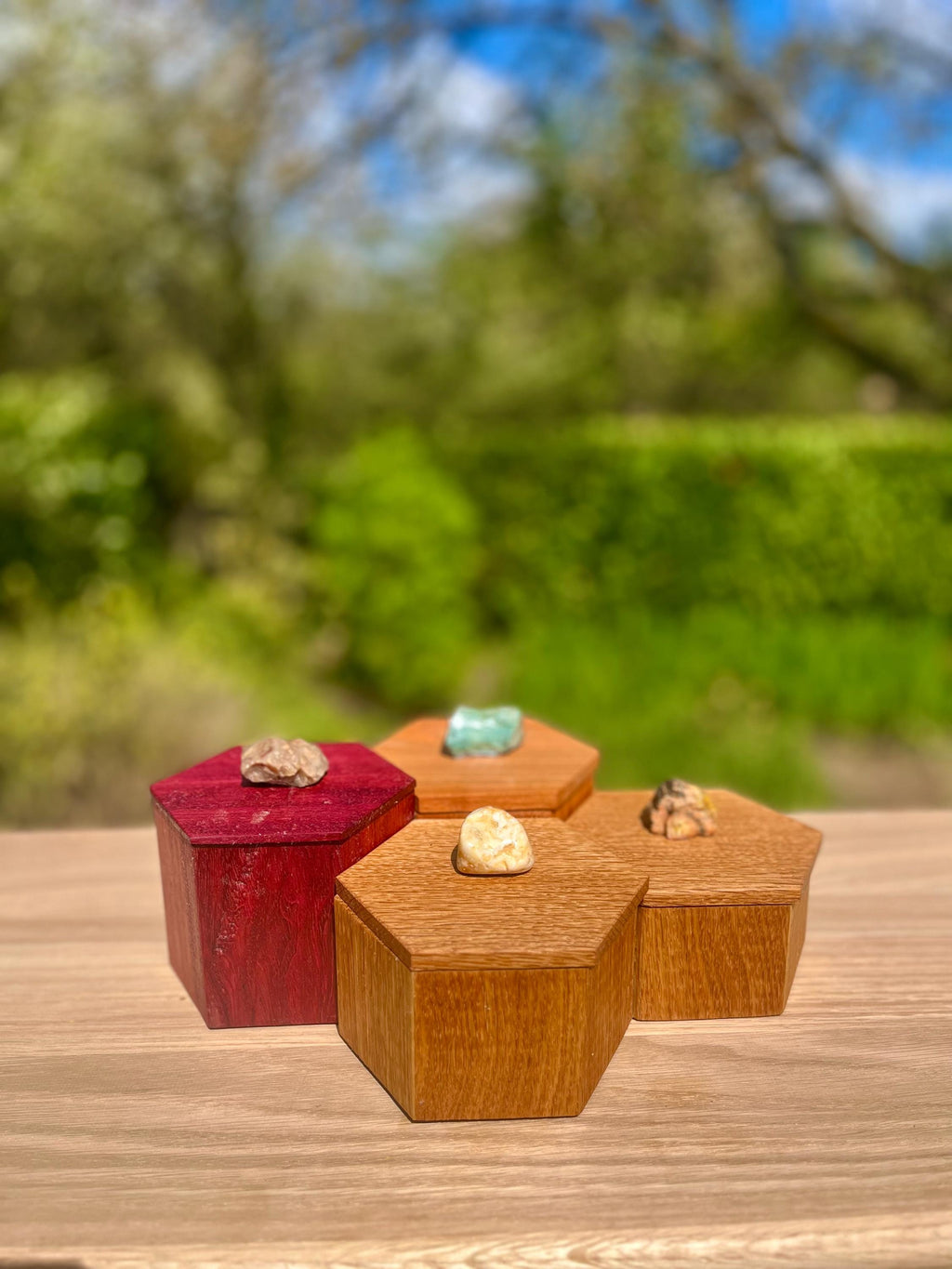 Honeycomb Jewelry Box: Purpleheart, Plum & Oak with Agate Lids
