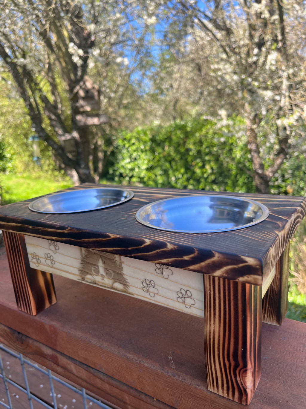 Handcrafted Elevated Cat Feeder – Burned Wood with Dual Bowls & Engraved Detail