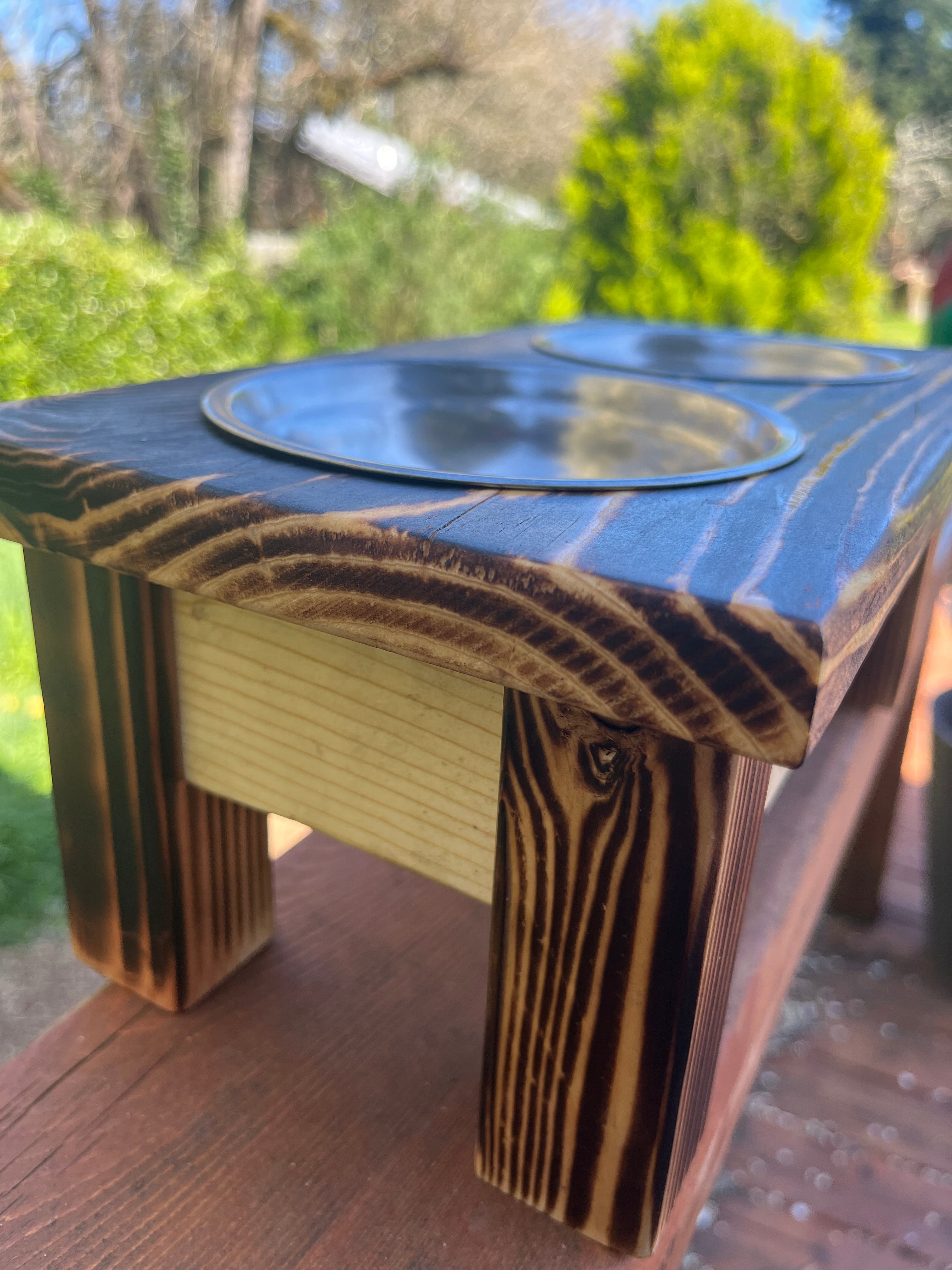 Handcrafted Elevated Cat Feeder – Burned Wood with Dual Bowls & Engraved Detail