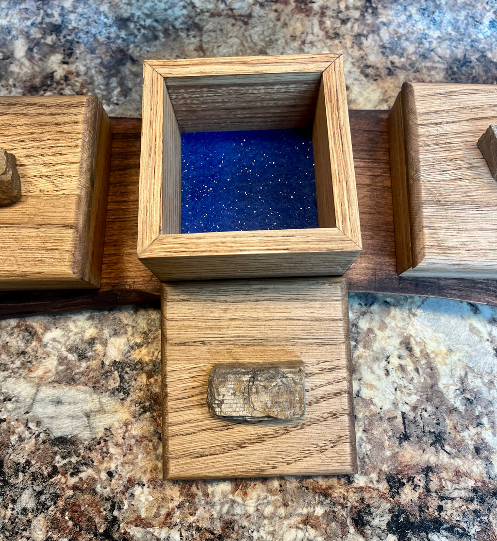 Oak 3-Box Set: Petrified Wood Pulls, Live-Edge Alder Tray