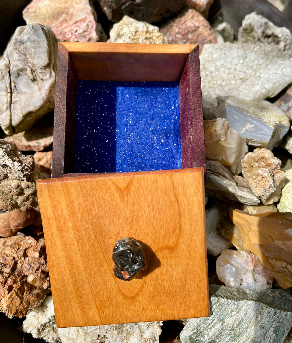Handcrafted Wood Jewelry Box: Oregon Agate, Salvaged Cherry Lid