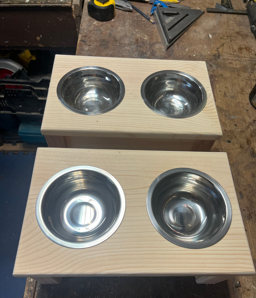 Elevated Dog Food Dishes - Medium