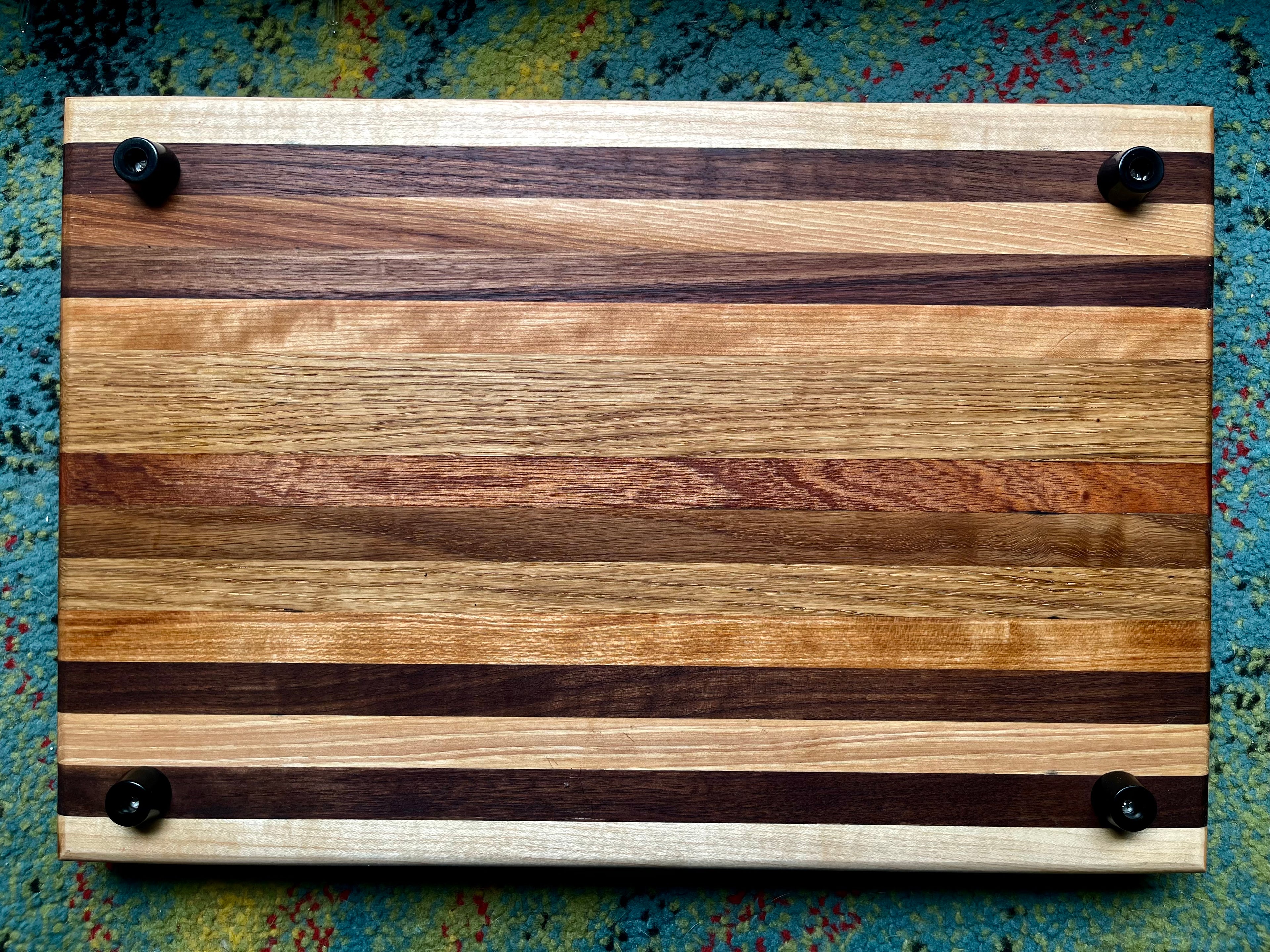 Premium Handmade Hardwood Cutting Board – Edge Grain Style with Juice Groove