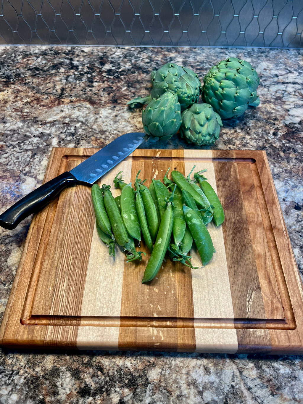 Handcrafted Hardwood Cutting Board – Face Grain Serving & Prep Board