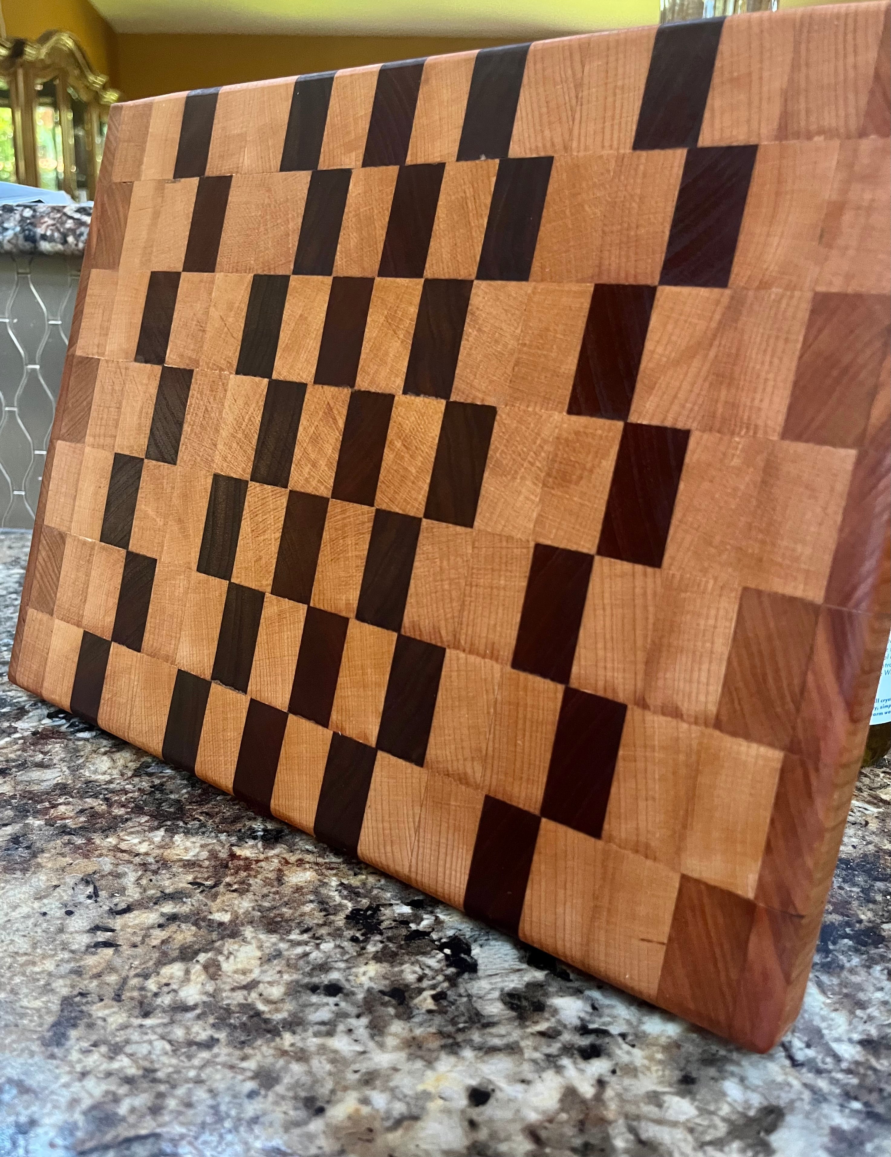 Handcrafted Edge Grain hardwood cutting board with juice groove - Apple, Maple, Cherry, Oak, Walnut, Beech, Hickory - Personalize with engraving - Locally Grown Gifts - Eugene Oregon