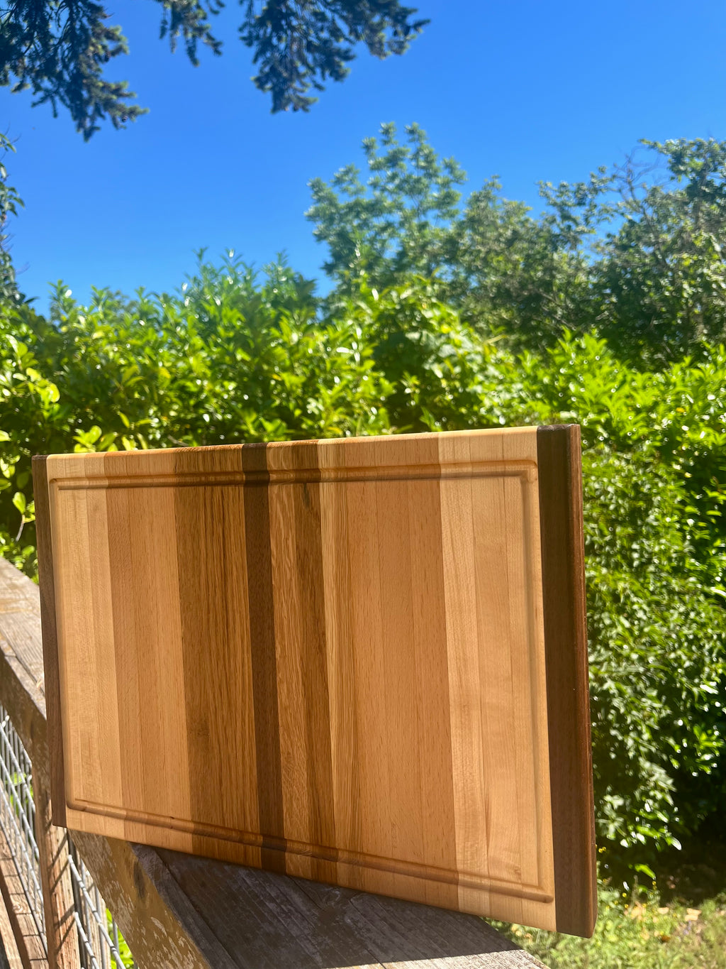 Hardwood Edge Grain Cutting Board – 16" × 11.5" Handmade Kitchen Prep Board