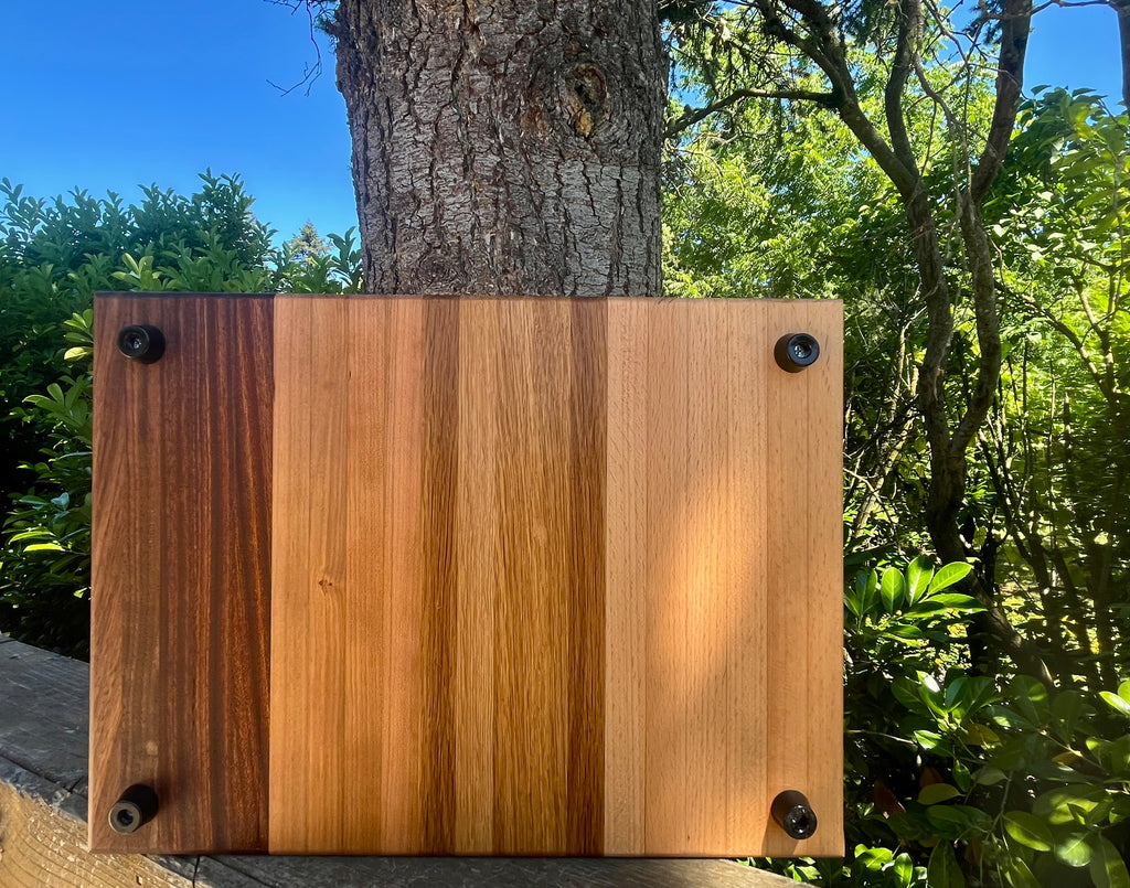 Gradient Hardwood Edge Grain Cutting Board – Locally Grown Walnut, Cherry & Oak