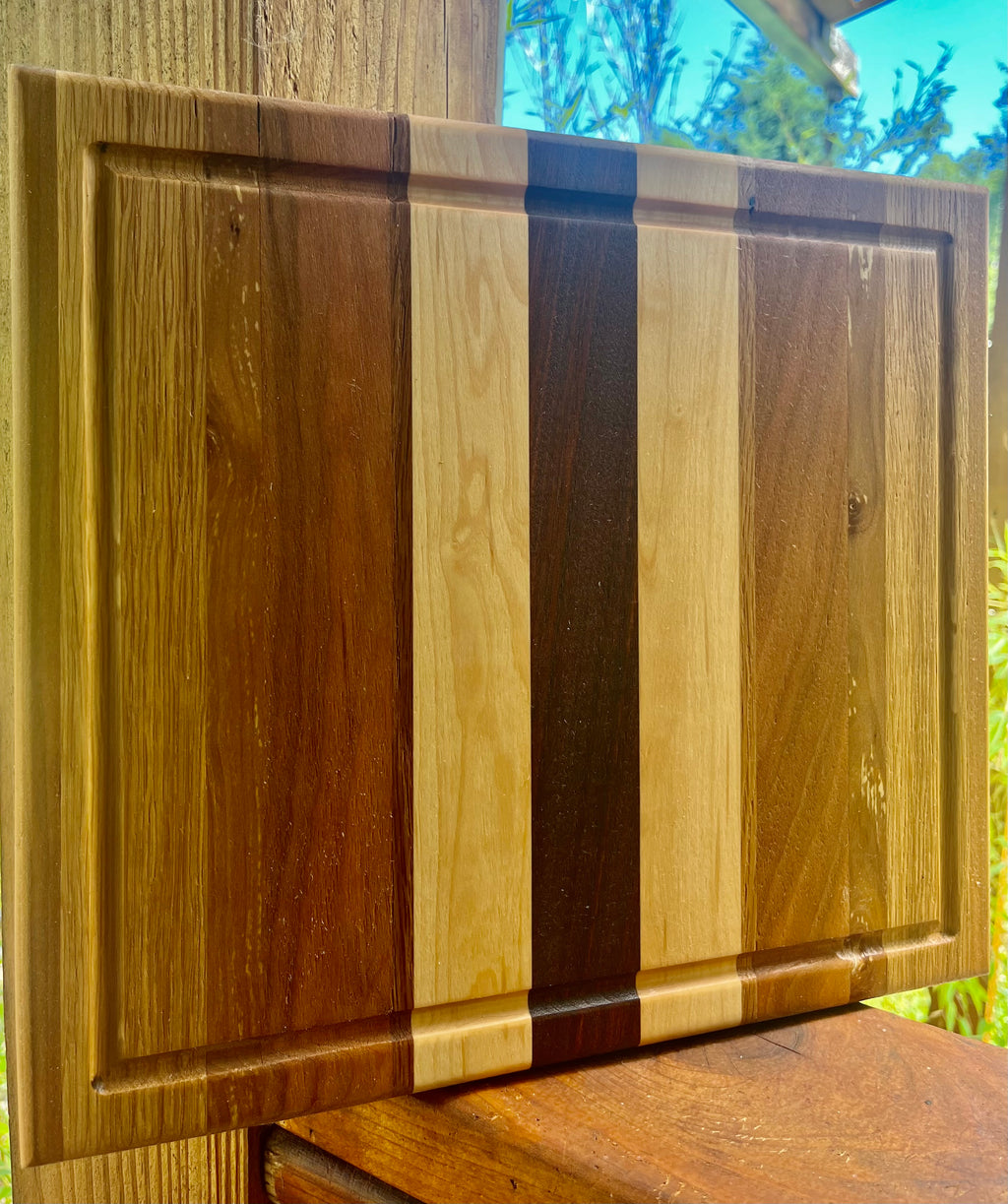 Handmade Face Grain Cutting Board – Walnut, Apple, Oak, Cherry & Maple | Locally Grown Gifts