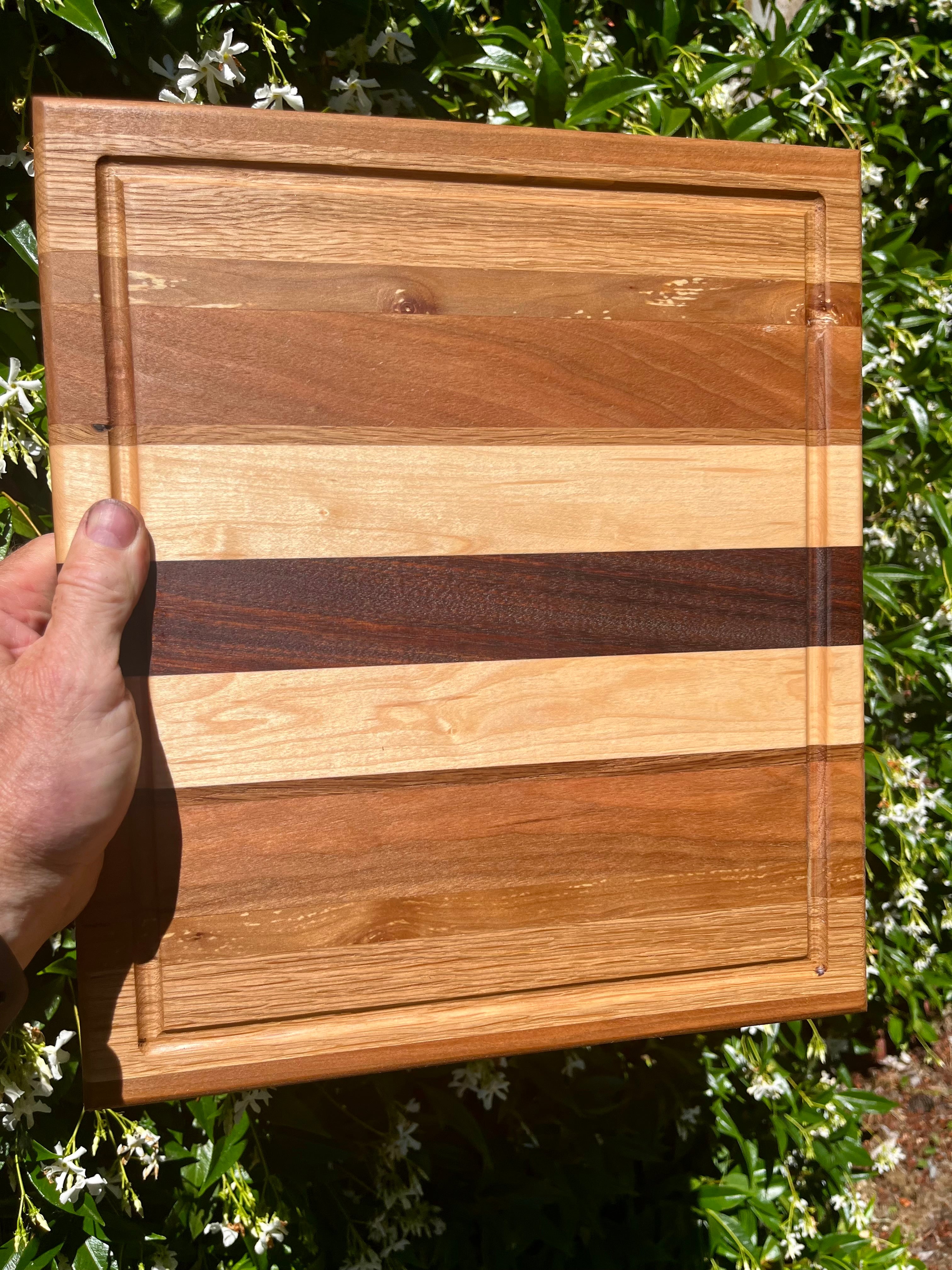 Handmade Face Grain Cutting Board – Walnut, Apple, Oak, Cherry & Maple | Locally Grown Gifts
