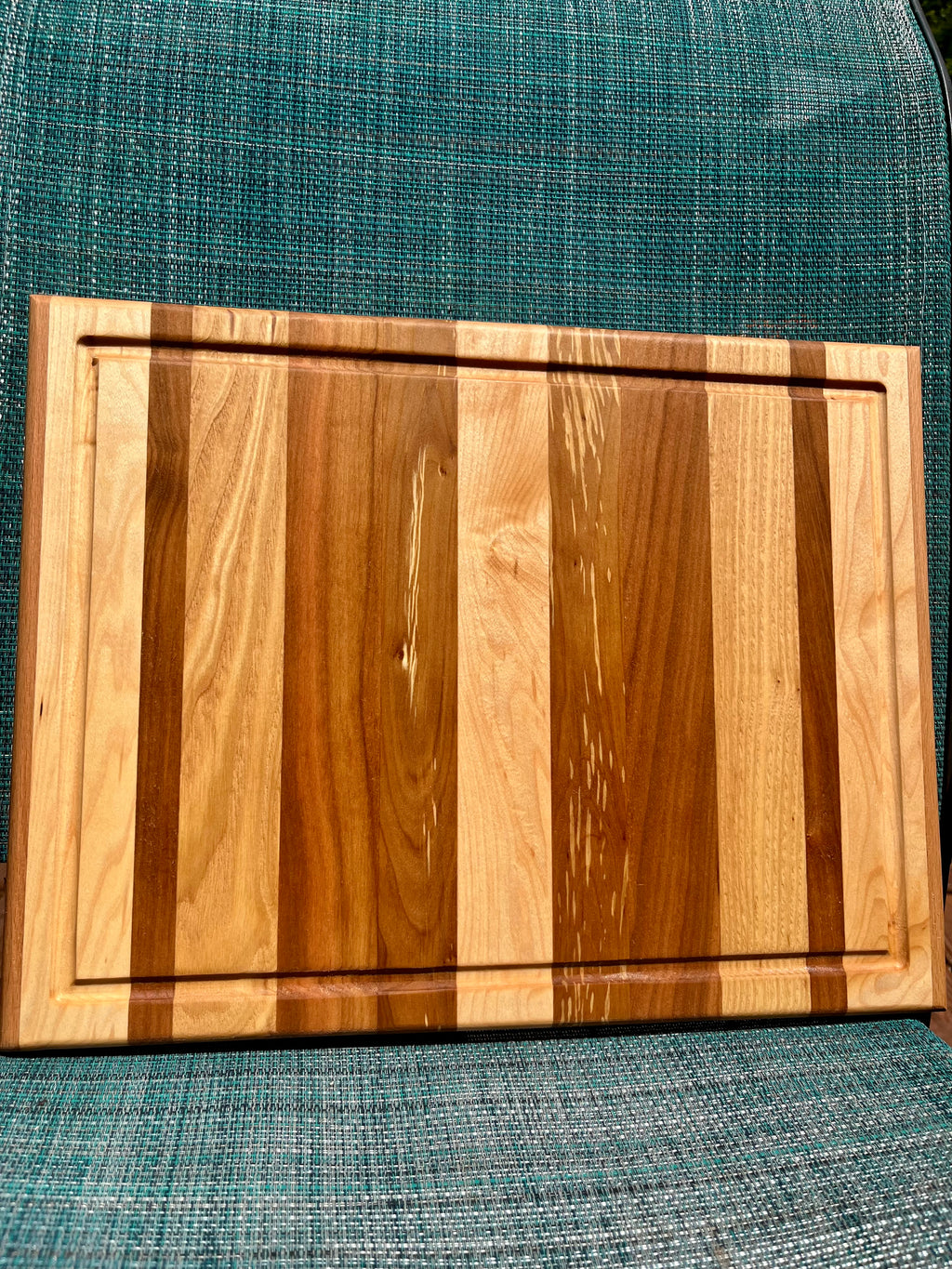 Handmade Face Grain Cutting Board – Apple, Oak, Cherry, Maple & Walnut | Locally Grown Gifts