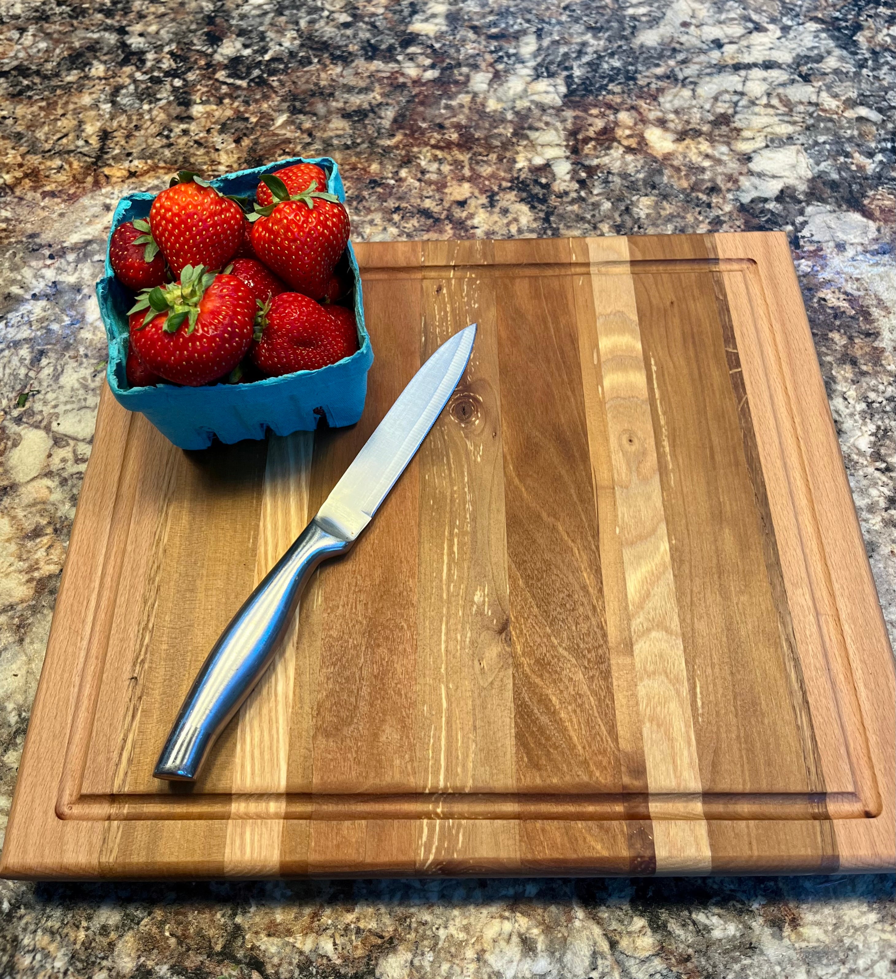 Handmade Face Grain Cutting Board – Apple, Oak, Cherry & Maple | Locally Grown Gifts