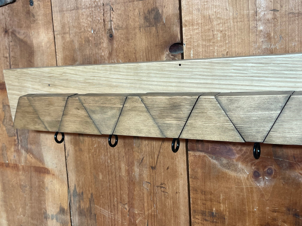 Hidden Hook Wall Rack – Locally Grown Oak & Upcycled Fir Key Organizer