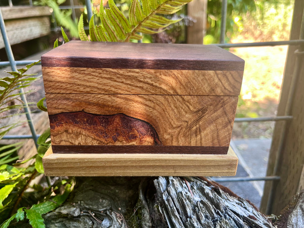 Oregon Oak & Walnut Keepsake Box | One-of-a-Kind | Hinged Lid | Green Felt Lined