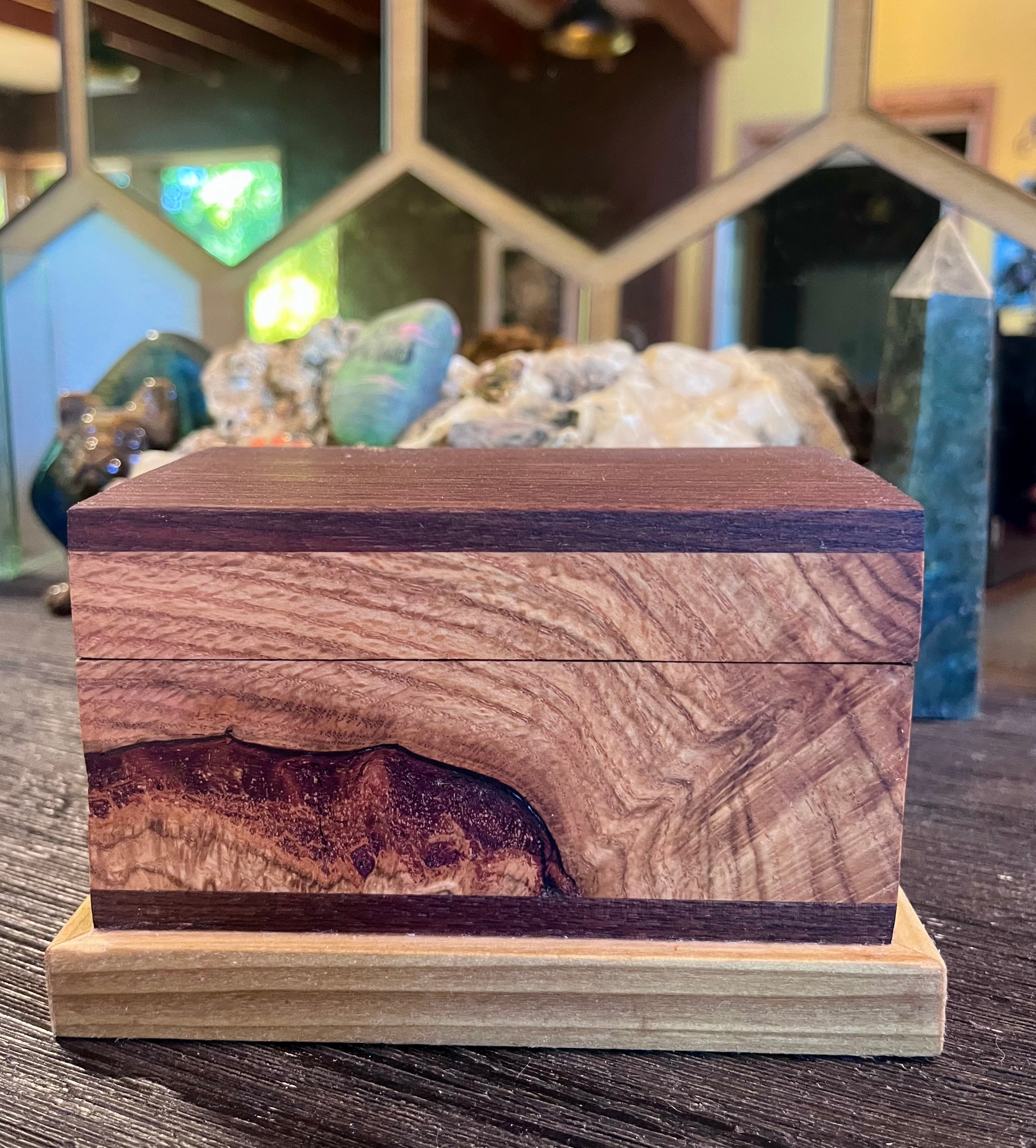 Oregon Oak & Walnut Keepsake Box | One-of-a-Kind | Hinged Lid | Green Felt Lined