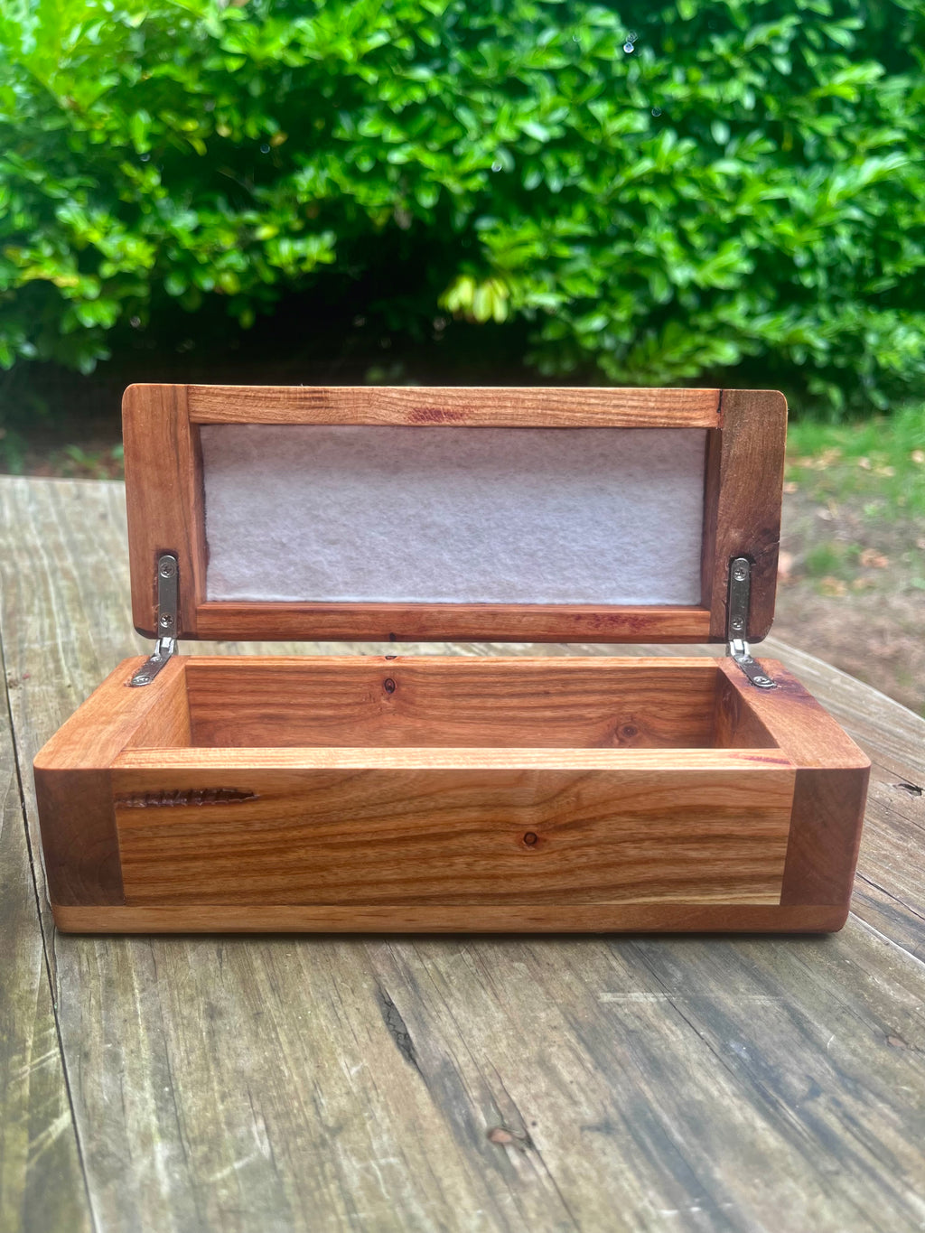 Heirloom Apple, Plum & Alder Treasure Chest Box