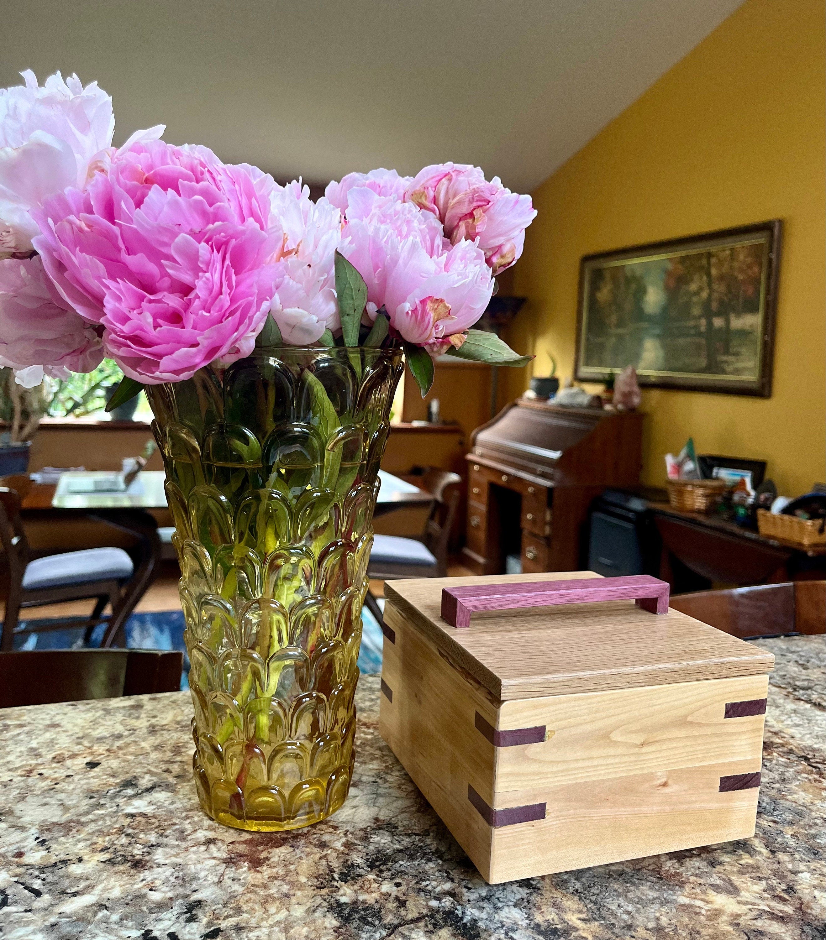 Applewood & Oak Jewelry Box: Live Edge with Padauk Accents