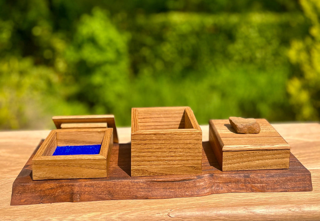Oak 3-Box Set: Petrified Wood Pulls, Live-Edge Alder Tray