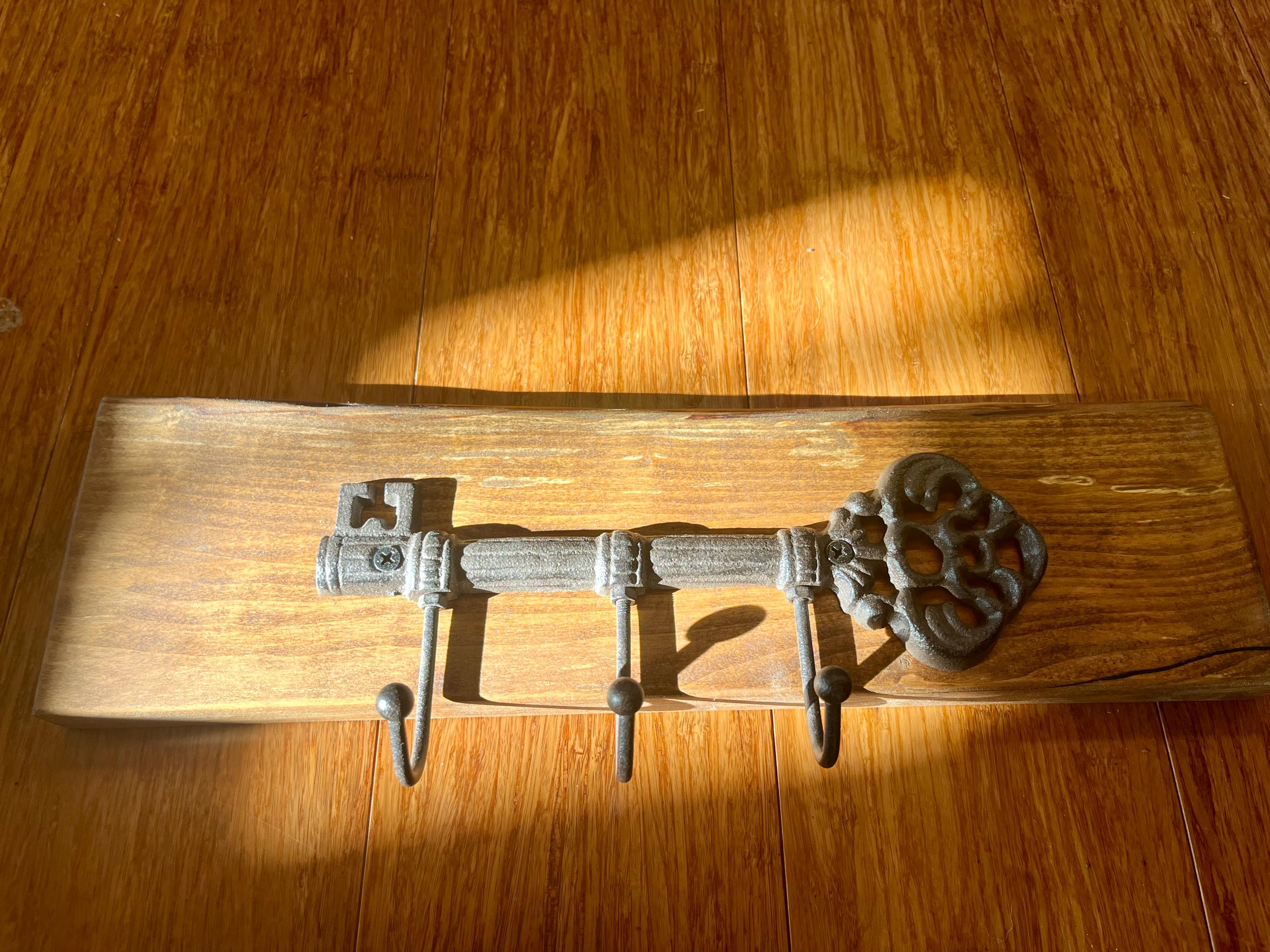 Live-Edge Apple Wood Key Holder: Rustic 3-Hook Organizer