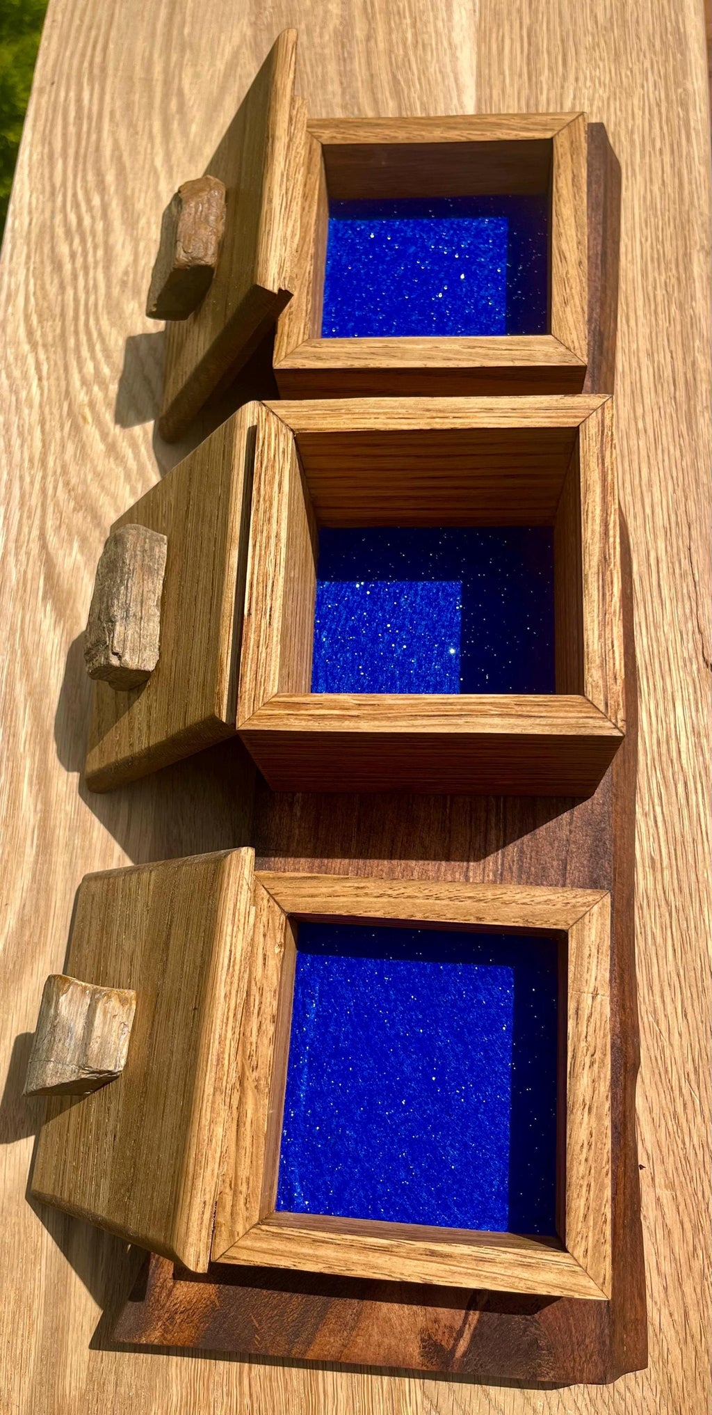 Oak 3-Box Set: Petrified Wood Pulls, Live-Edge Alder Tray