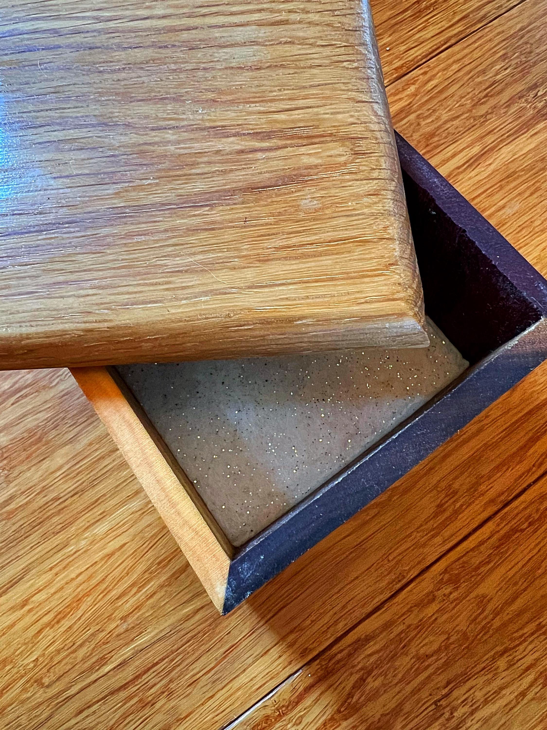 Handcrafted 5-Wood Keepsake Box: White Sparkle Felt Lined, Tung Oil Finish