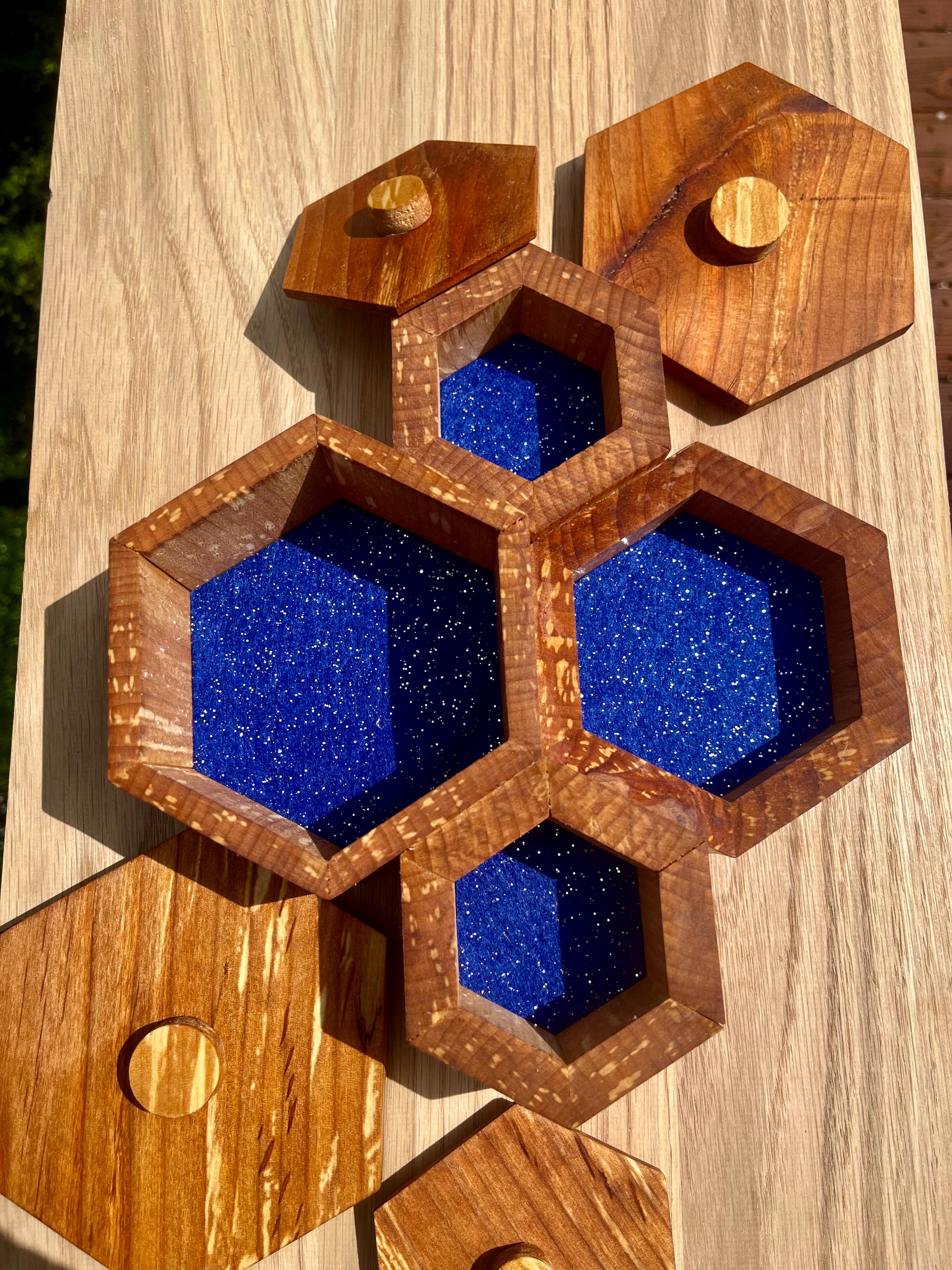 Handmade Alder Wood Honeycomb Jewelry Box: Blue Sparkle Felt Lining