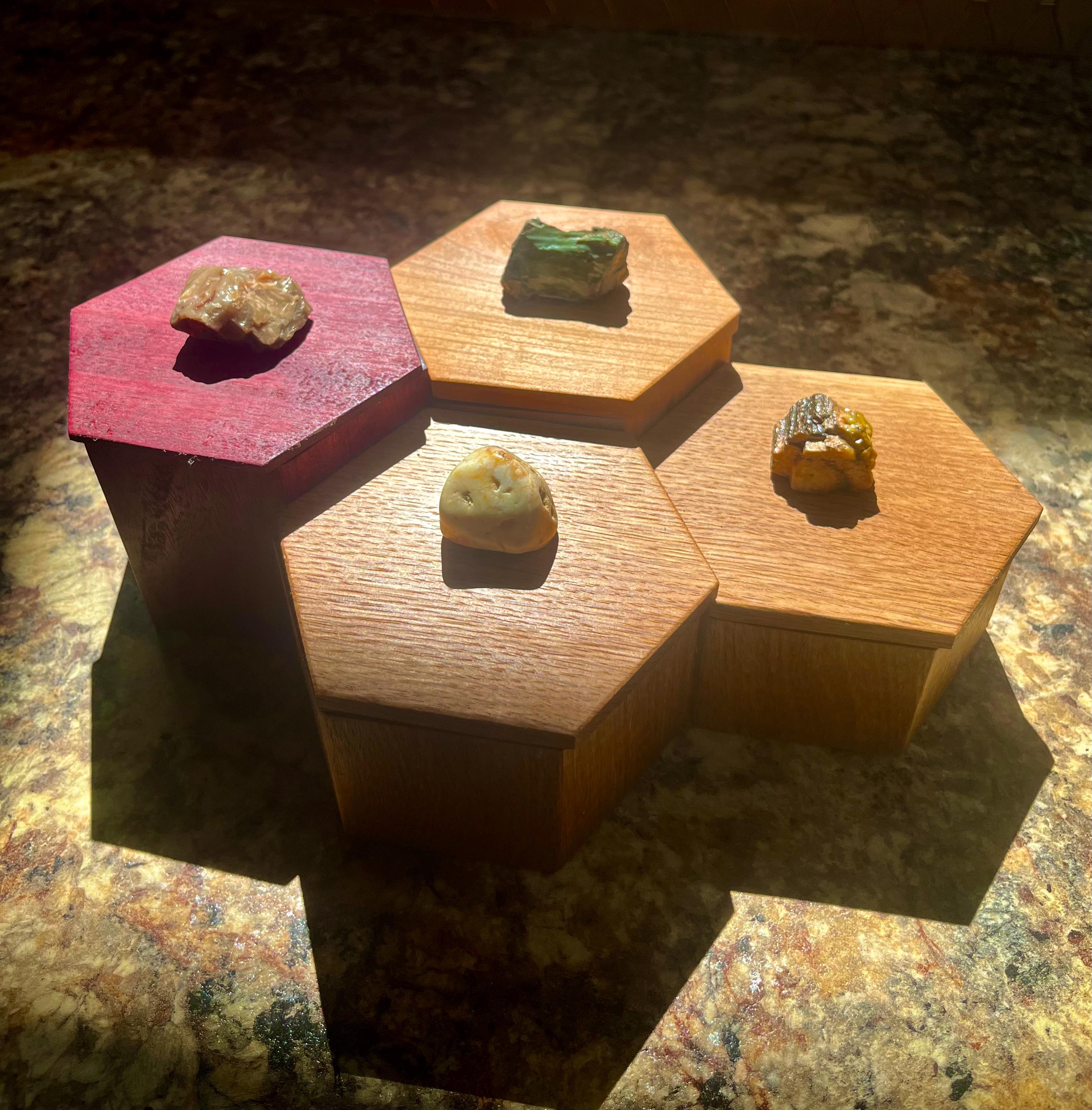 Honeycomb Jewelry Box: Purpleheart, Plum & Oak with Agate Lids