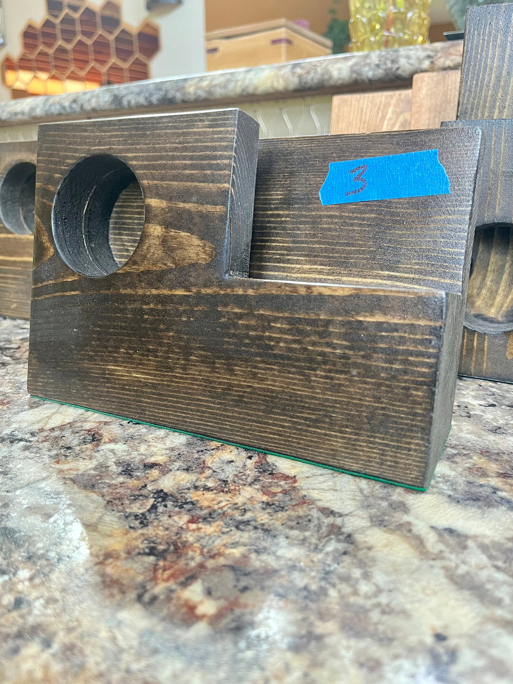 Handmade Pine Wood Phone Amplifier: Rustic Acoustic Speaker & Stand