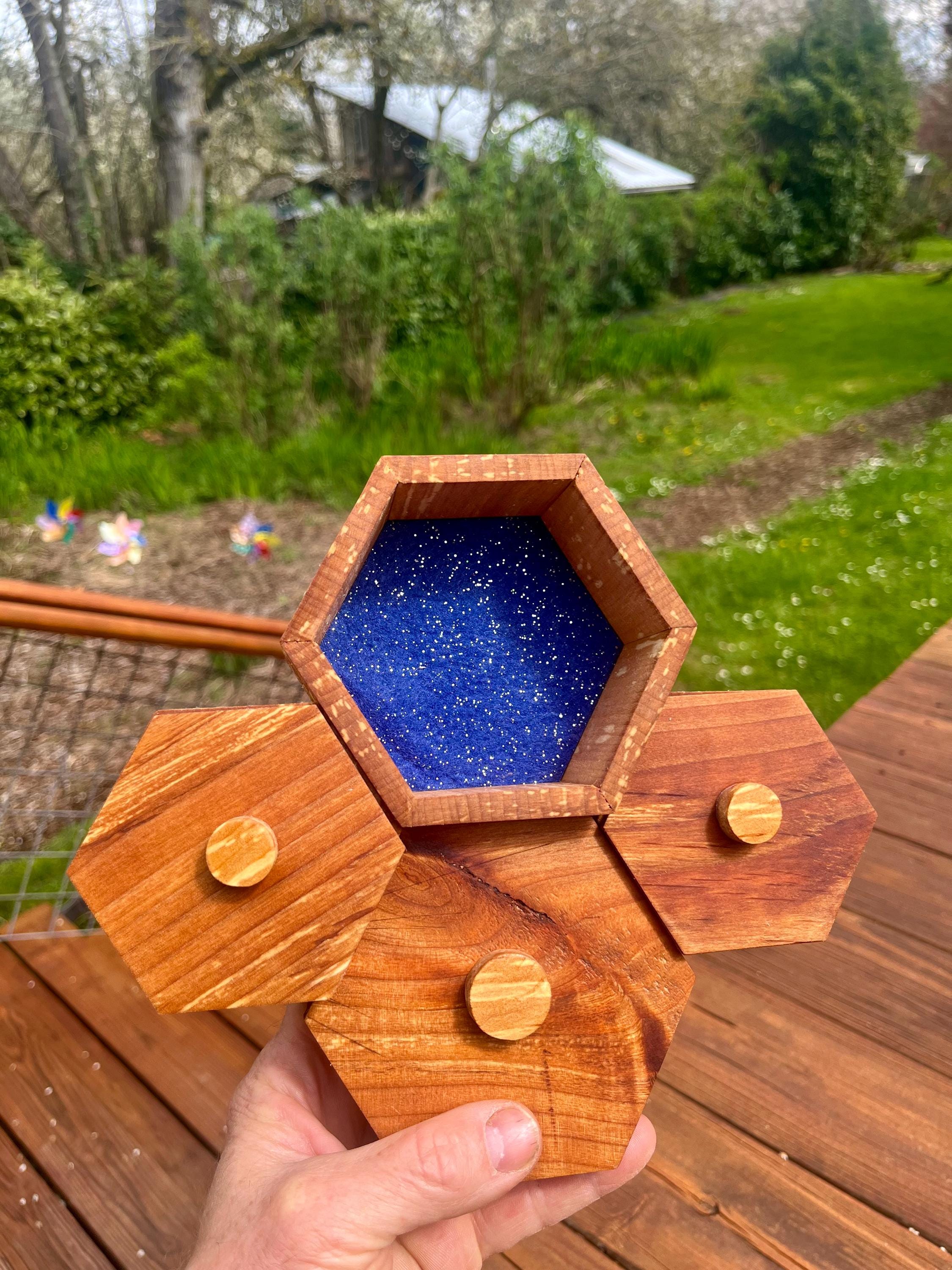 Handmade Alder Wood Honeycomb Jewelry Box: Blue Sparkle Felt Lining